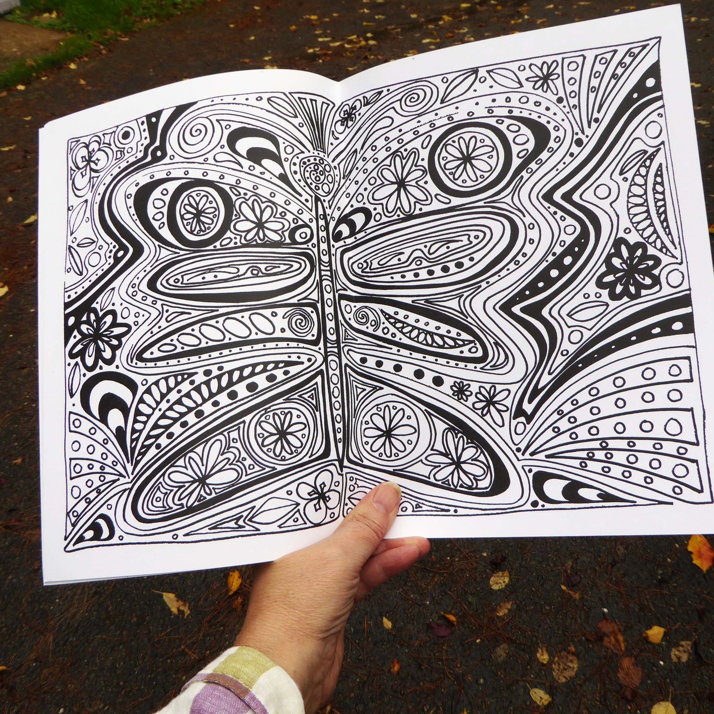 Colouring book - For adults and children - Volume 2 - by Norfolk based artist Debbie Osborn - Handmade