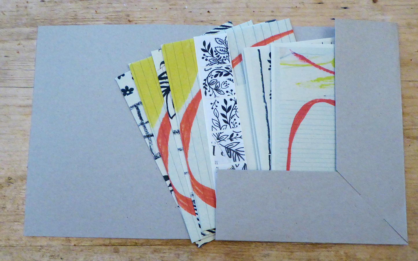 Sketchbook Selection - Set of Fold Out Notelets - recycled - fountain pen safe - Handmade - by Norfolk based artist Debbie Osborn